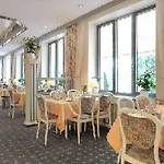 Ringhotel Loew's Merkur 4* Nuremberg