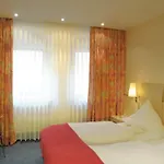 Ringhotel Loew's Merkur 4* Nuremberg