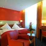 Ringhotel Loew's Merkur 4* Nürnberg