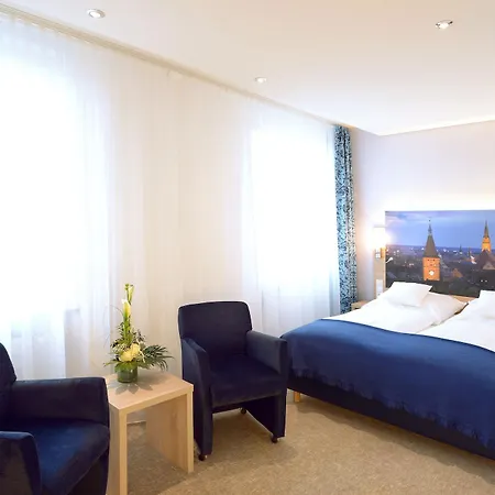 Ringhotel Loew's Merkur 4* Nuremberg