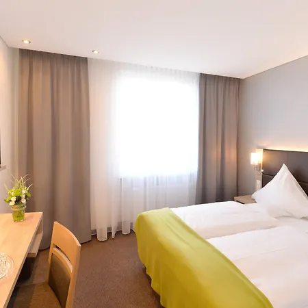 Ringhotel Loew's Merkur Hotel