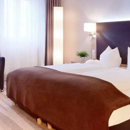 Ringhotel Loew's Merkur Hotel