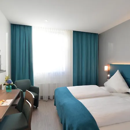 Ringhotel Loew's Merkur Hotel Norimberga