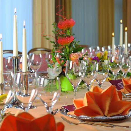 Отель Ringhotel Loew's Merkur 4*