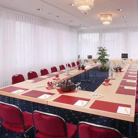 링호텔 뢰브스 메르쿠르 4* 뉘른베르크