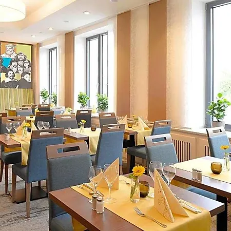 Ringhotel Loew's Merkur Nuremberga