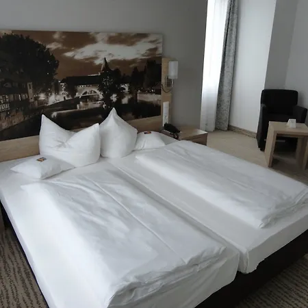 Отель Ringhotel Loew's Merkur
