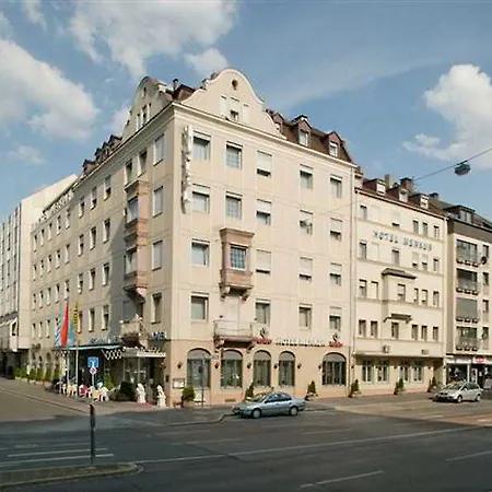 Ringhotel Loew's Merkur Отель 4*